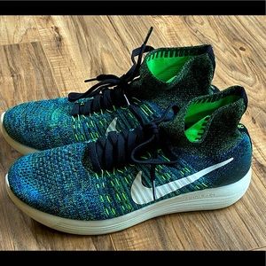 Nike LunarEpic Flyknit running shoe